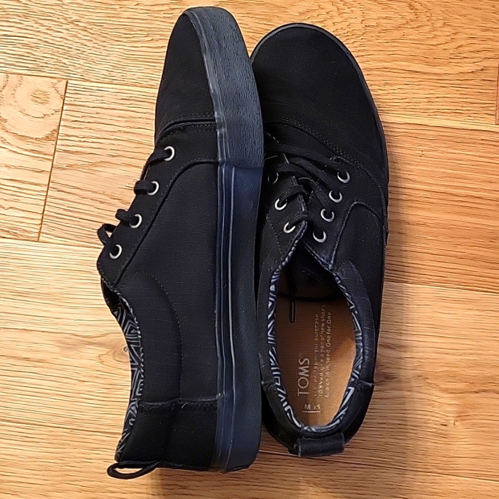 Toms shoes - Picture 4 of 4